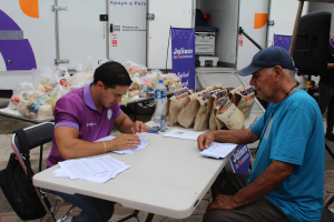 Entregan programa “ Jalisco te reconoce ” en Zapotiltic.