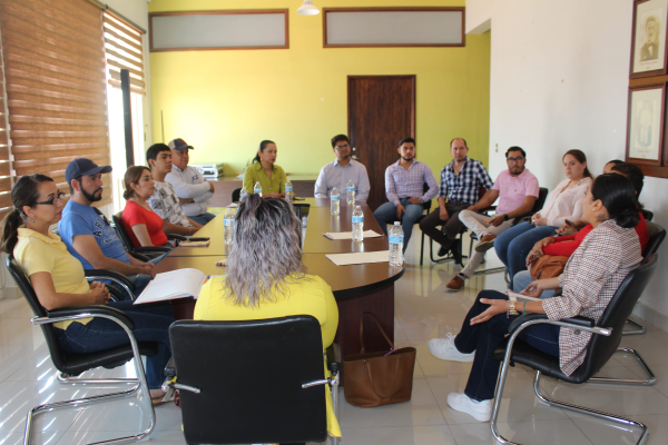 Con la finalidad de brindar un seguimiento oportuno ante los reportes ciudadanos emitidos en las oficinas de Sindicatura de este Municipio.