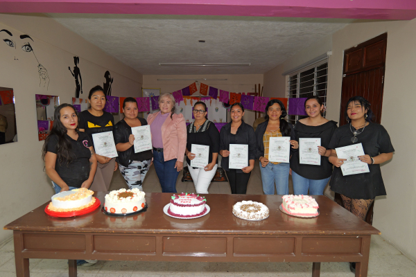 Clausuran “ Curso de Repostería ” del IMMZ