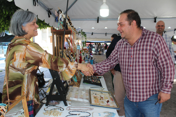 Inicia la 1er. Expo Feria Regional Artesanal en Zapotiltic.